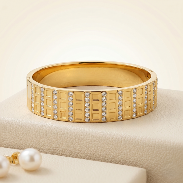 Luxe Anti-Tarnish Crystal-Studded Gold-Tone Bangle