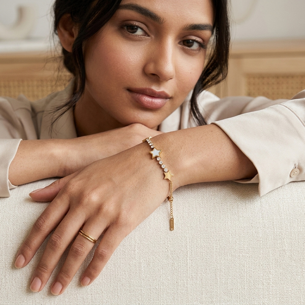 Minimal Gold Star Anti Tarnish Bracelet