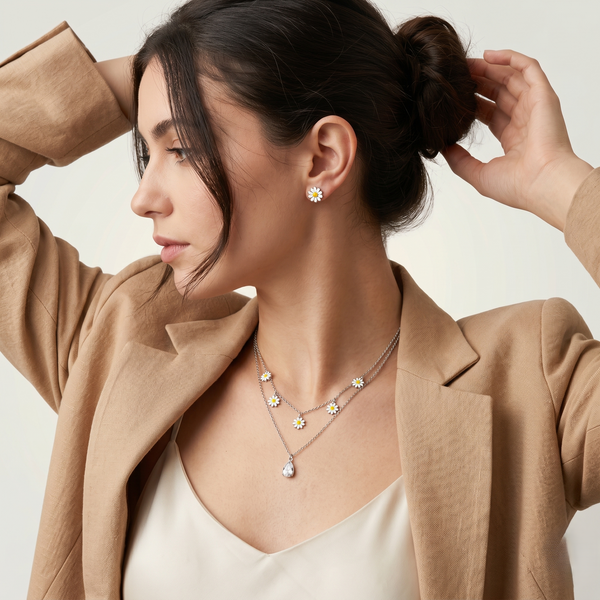 Silver Daisy Double Layered Pendant Necklace